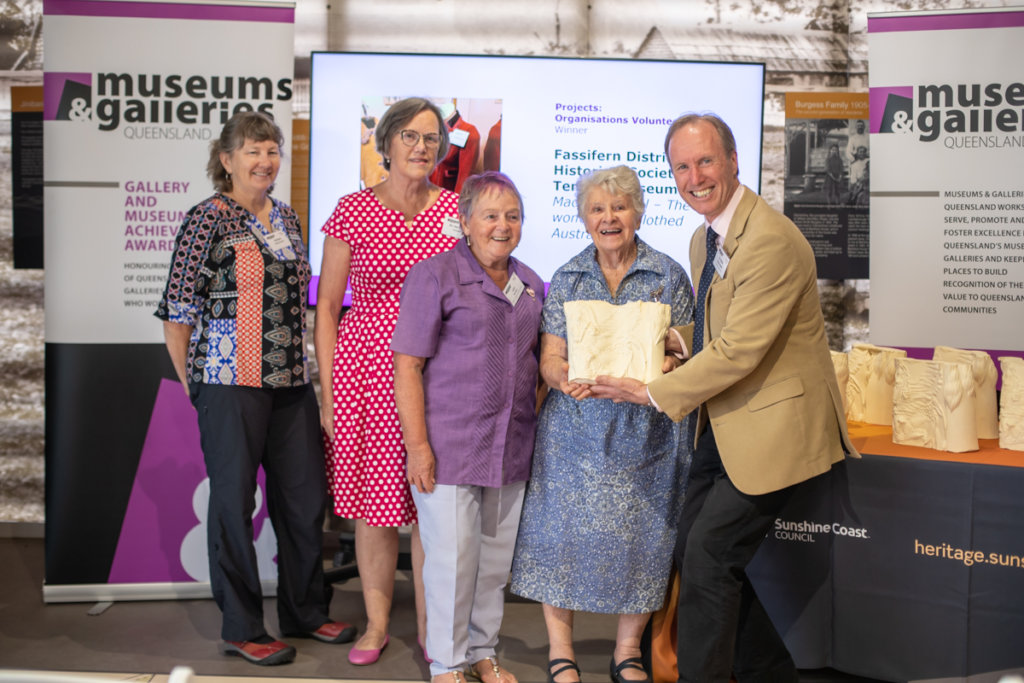 acque Wearmouth, Dr Veronica Lampkin, Lyn Gordon and Iris Skinner, Fassifern & District Historical Society, Templin Museum accepting a Gallery and Museum Achievement Award